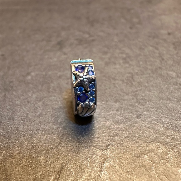 Ariel Starfish/Shell Clasp - Picture 2 of 3